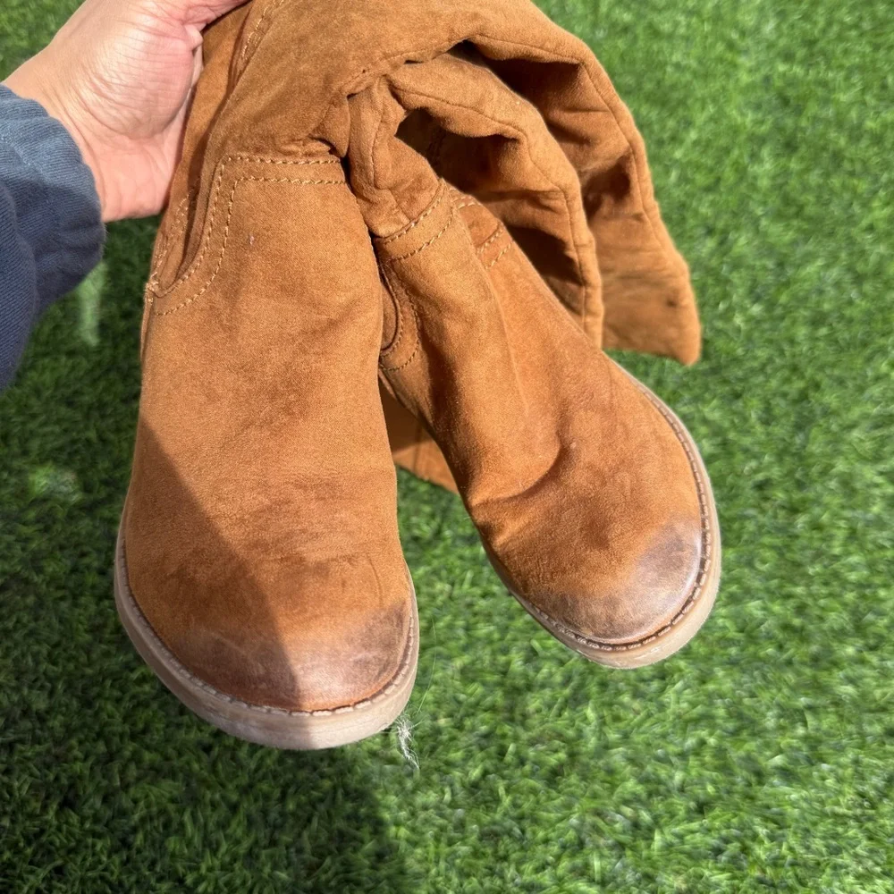 Dolce Vita Women's Tan Knee-High Boots